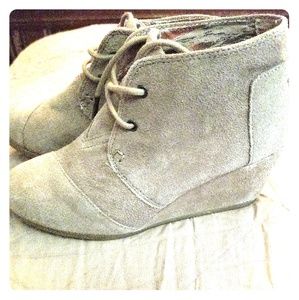 Toms Wedges